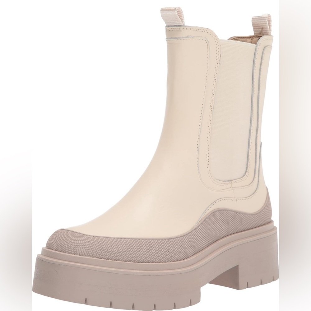 Sam Edelman Women's Lulia Chelsea Boot size 5.5